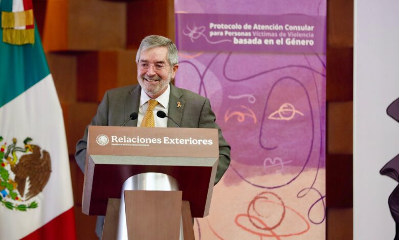 Violencia contra las mujeres, inadmisible: De la Fuente