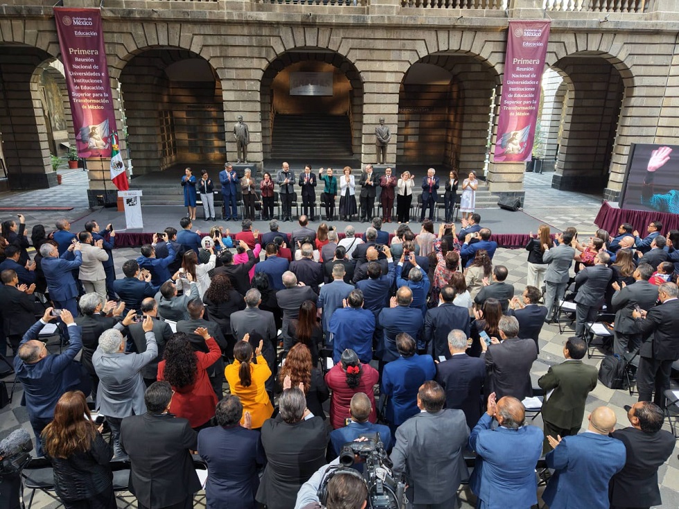 Rector de la UAT asiste a reunión de universidades con Claudia Sheinbaum